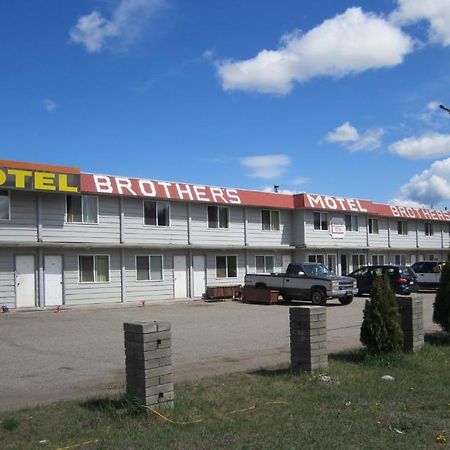 Brothers Inn Motel Prince George Extérieur photo
