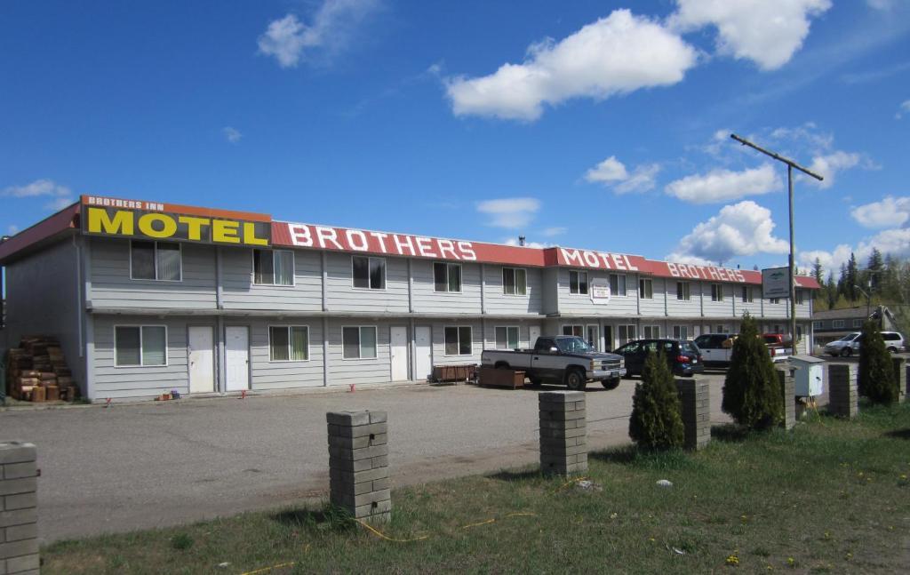 Brothers Inn Motel Prince George Extérieur photo